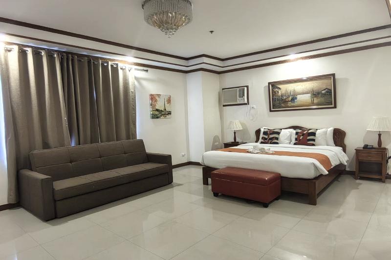 Ferrymar Hotel image