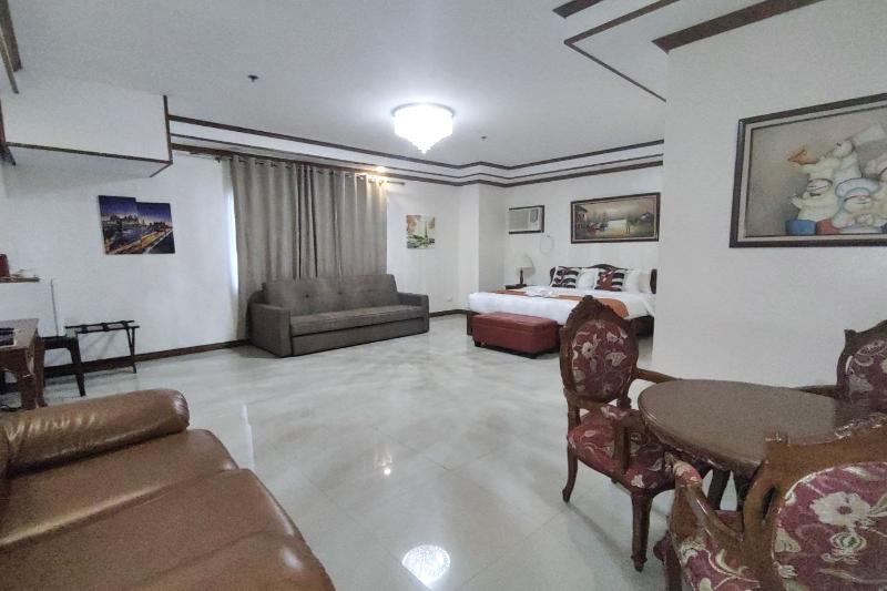 Ferrymar Hotel image
