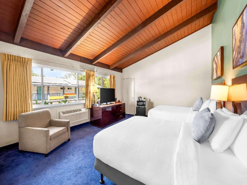 Quality Inn Suites image