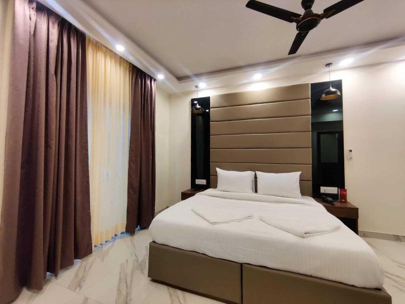 Pk Boutique Hotel image