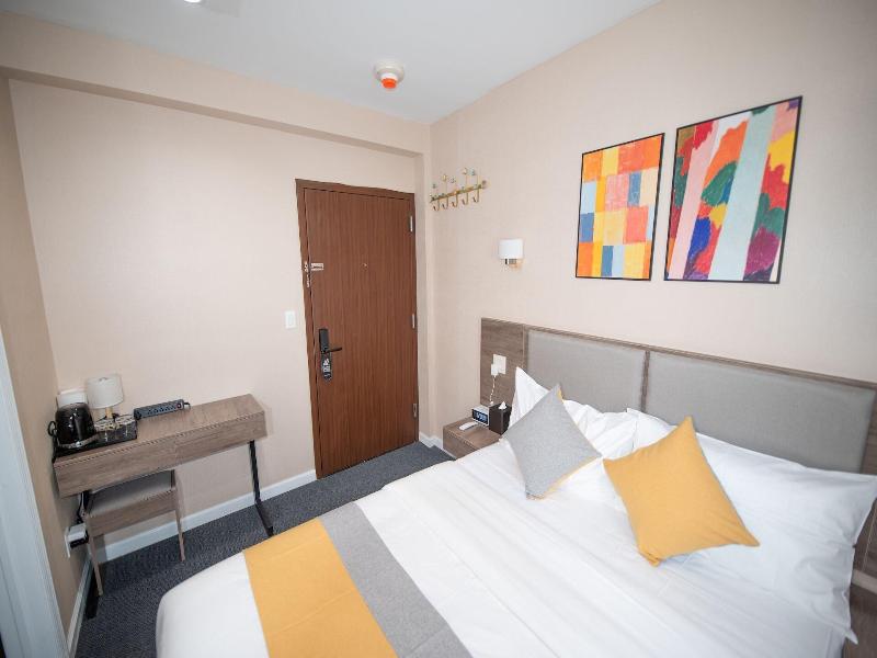 Flushing Garden Hotel image
