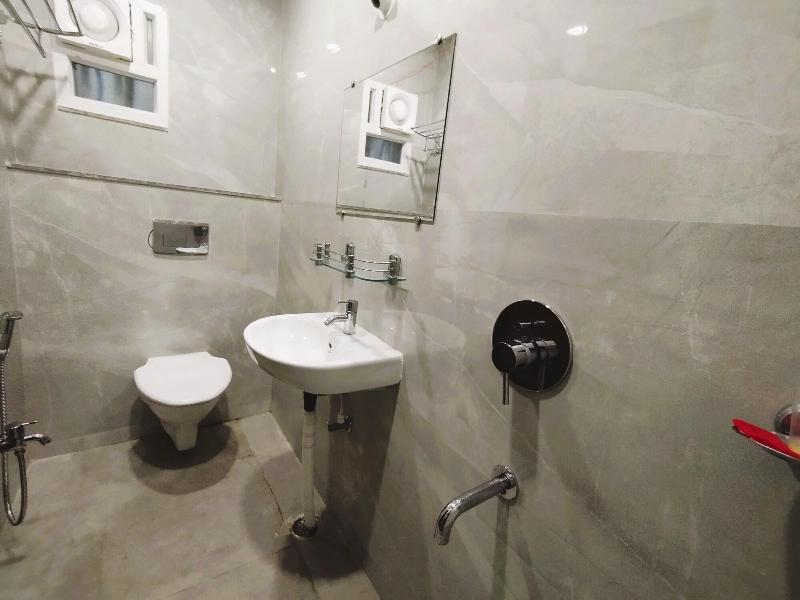 Hotel Royal Radiant image