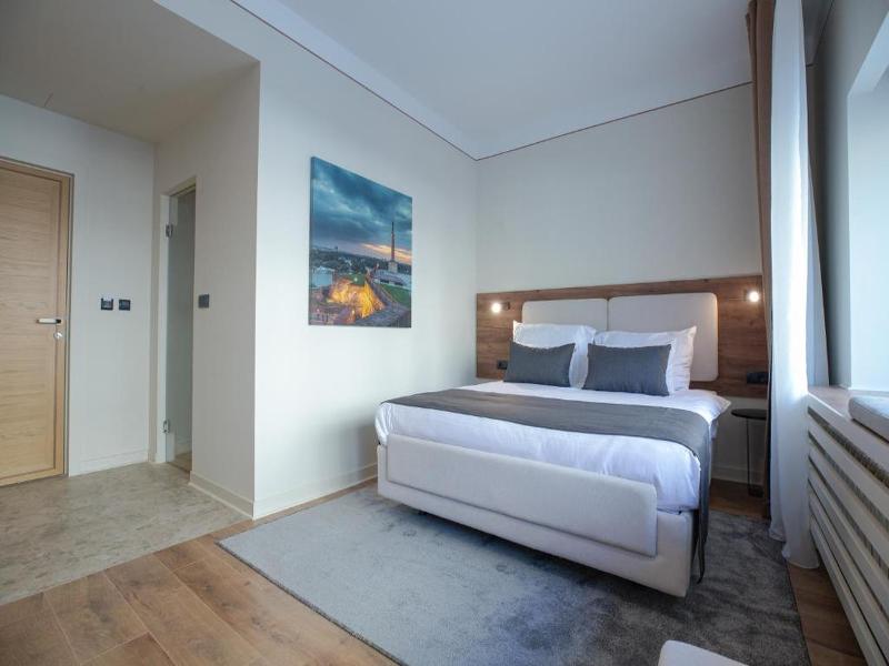 Simma Luxury Apartments & Rooms image