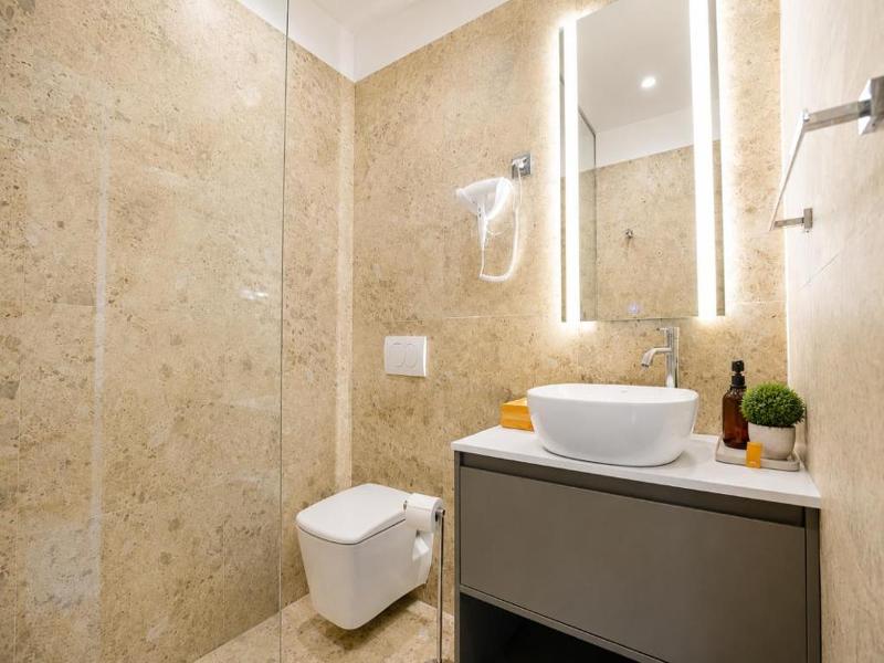 Simma Luxury Apartments & Rooms image