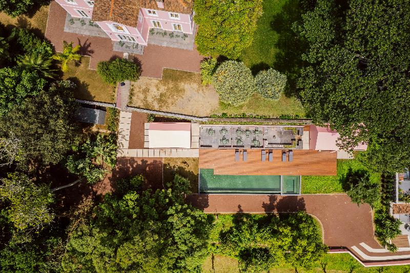 Solar Dos Cantos Botanic House And Garden image
