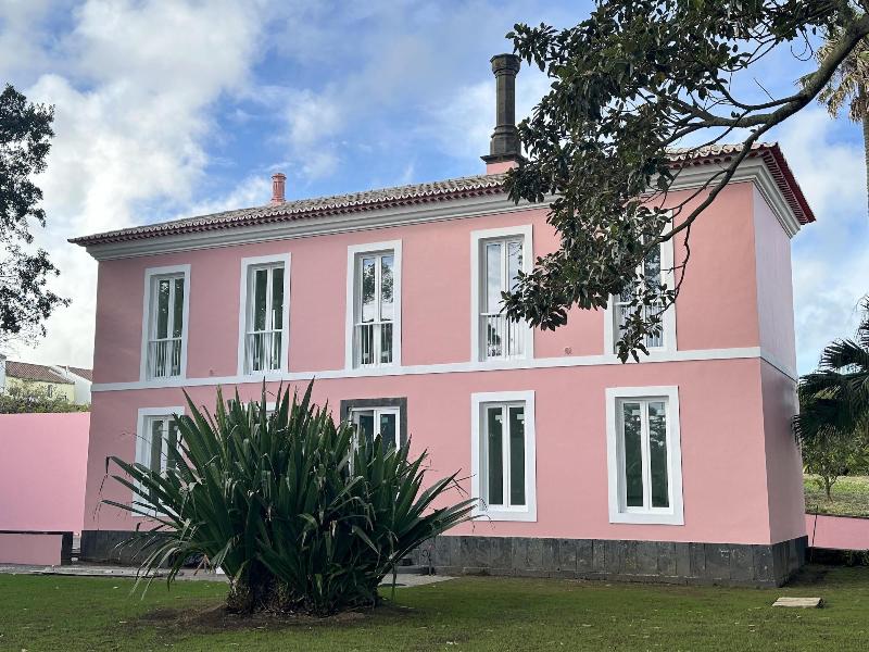 Solar Dos Cantos Botanic House And Garden image