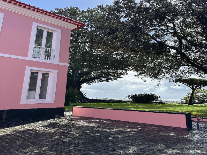Solar Dos Cantos Botanic House And Garden image
