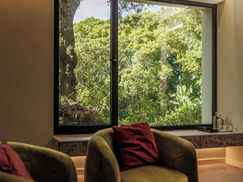 Solar Dos Cantos Botanic House And Garden image