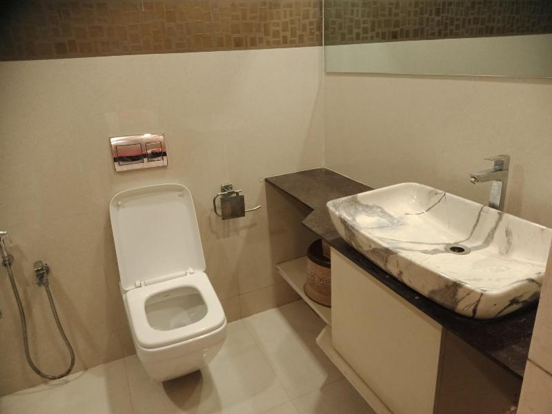 Hotel Airport Inn One image