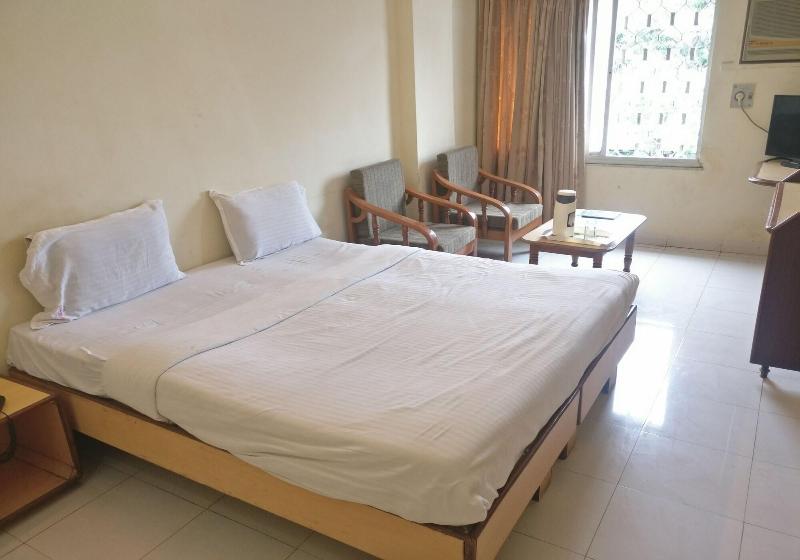 Hotel Kohinoor Plaza image