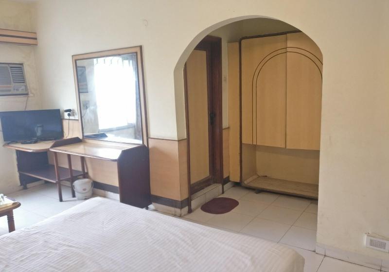 Hotel Kohinoor Plaza image