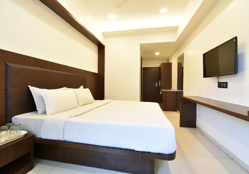 Hotel Kohinoor Plaza image