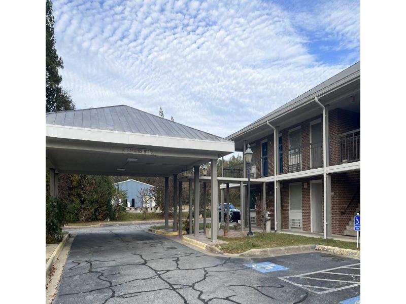 Motel 6 Sandersville, Ga — general view