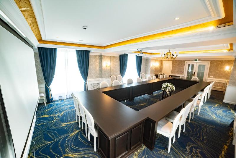 Hotel Noblesse Boutique Spa image