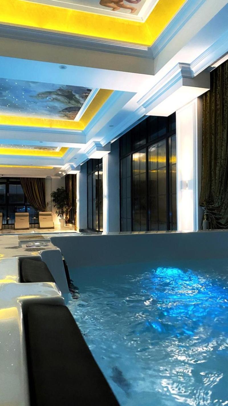 Hotel Noblesse Boutique Spa image