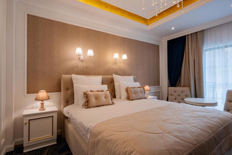 Hotel Noblesse Boutique Spa image