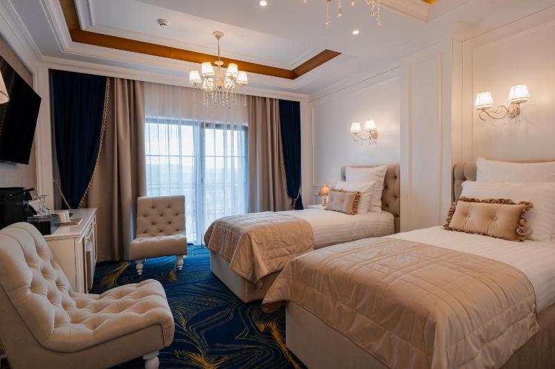 Hotel Noblesse Boutique Spa image