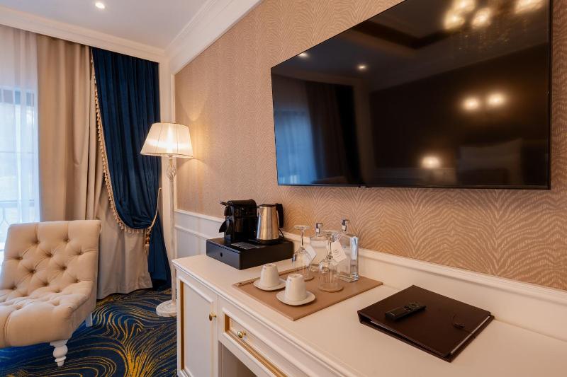 Hotel Noblesse Boutique Spa image
