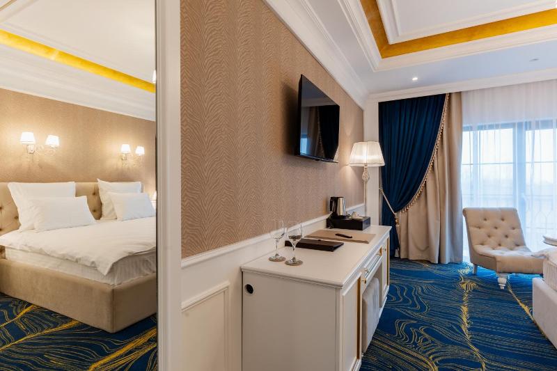Hotel Noblesse Boutique Spa image