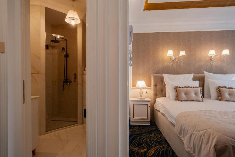 Hotel Noblesse Boutique Spa image