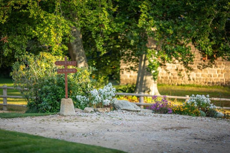 Demeures & Chateaux Domaine De Valinches image