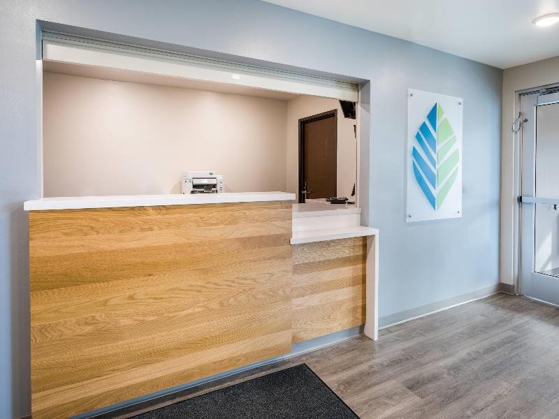 Woodspring Suites Elgin Chicago image