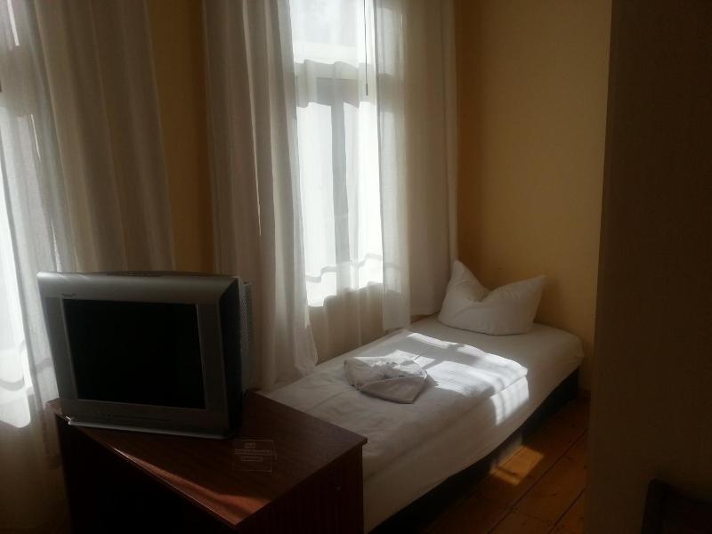Hotel Cafv Burg Stahleck image