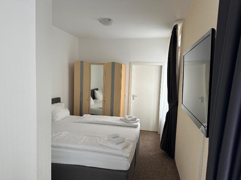 Hotel Cafv Burg Stahleck image