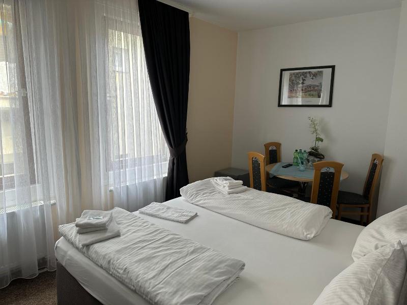 Hotel Cafv Burg Stahleck image