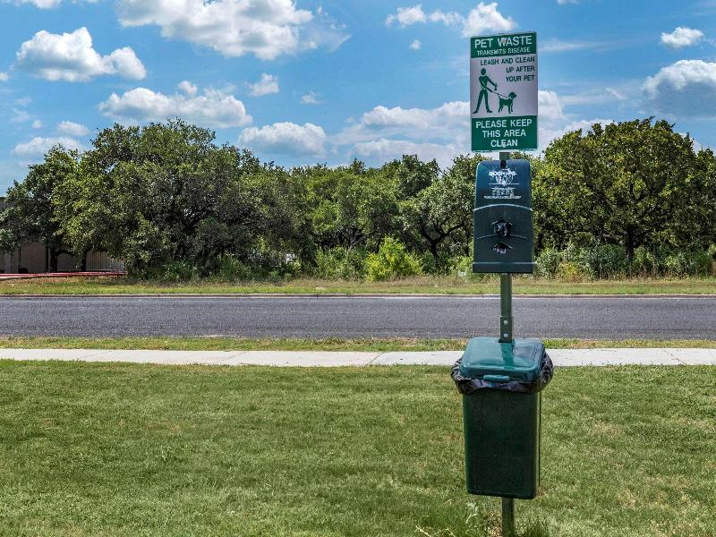 Woodspring Suites Austin Georgetown image