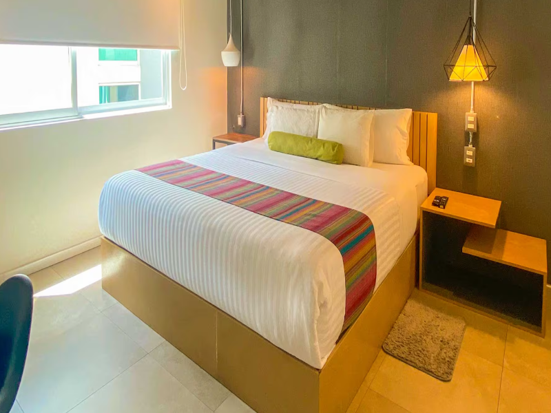 Hotel Estancias VIVE MX Cuauhtemoc Trademark Wyndh image