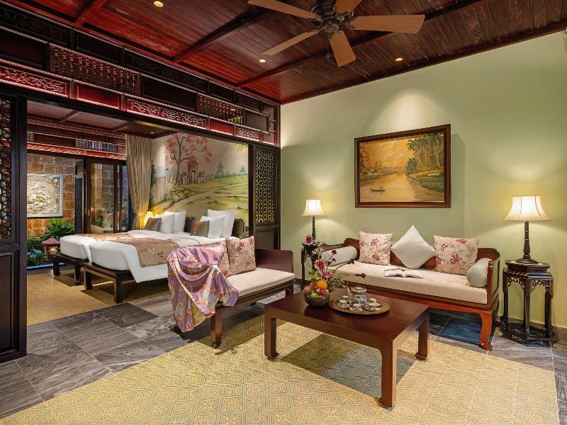 Ancient Hue Garden Houses image