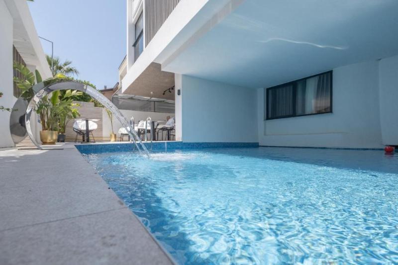 Mad İnn Hotel  Lara