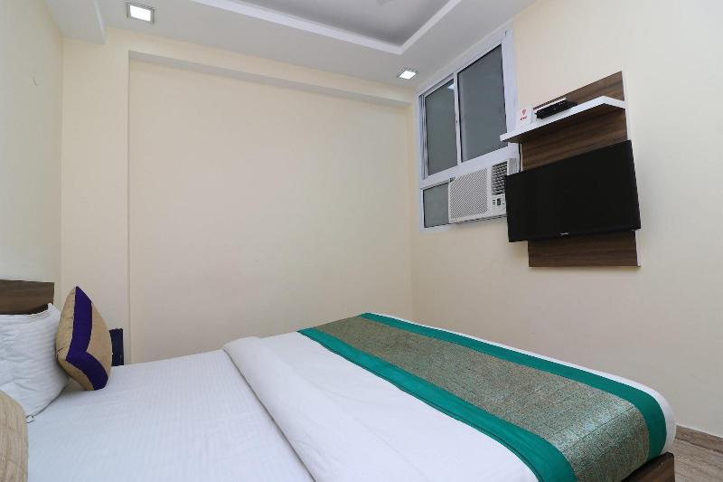 10795 Hotel Rs Residency image