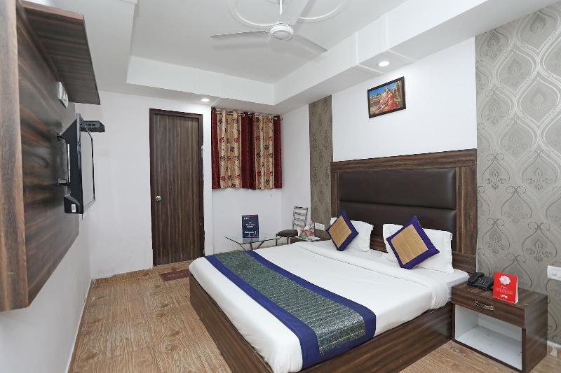 10795 Hotel Rs Residency image