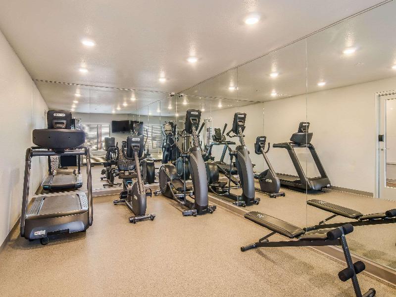 Woodspring Suites Broomfield Westminster image