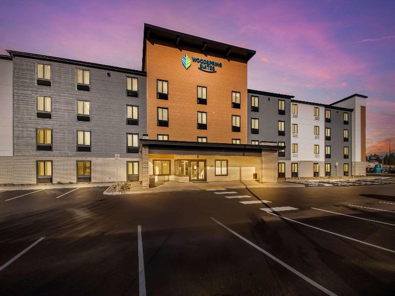 Woodspring Suites Portland Vancouver image