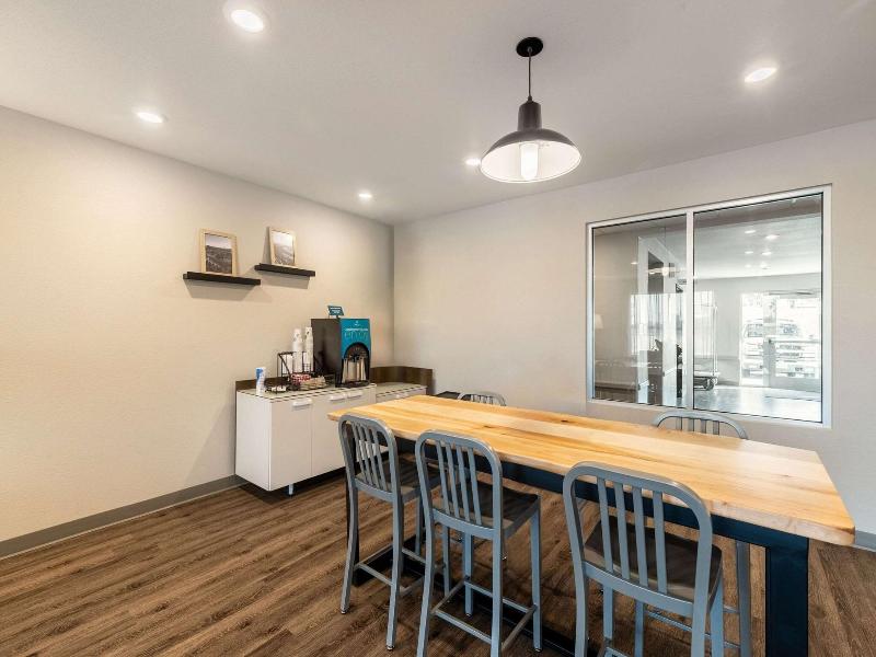 Woodspring Suites Moreno Valley image