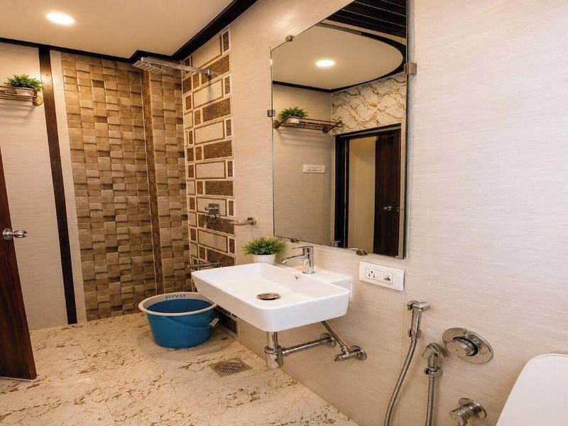 New Seven Hills By Glitz Hotels image