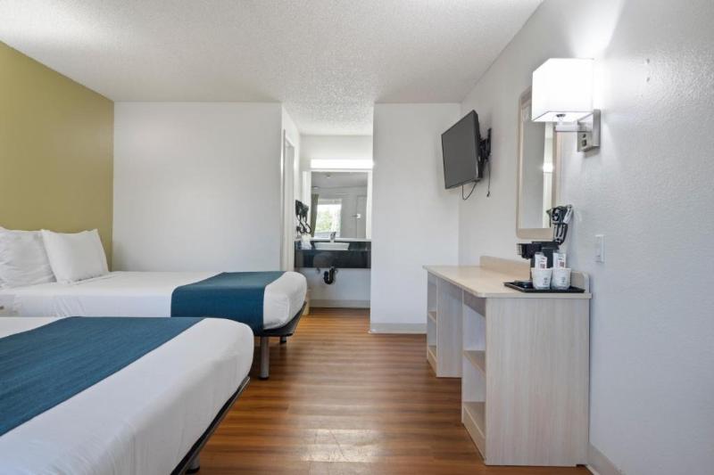 Motel 6 Clarkston, WA image