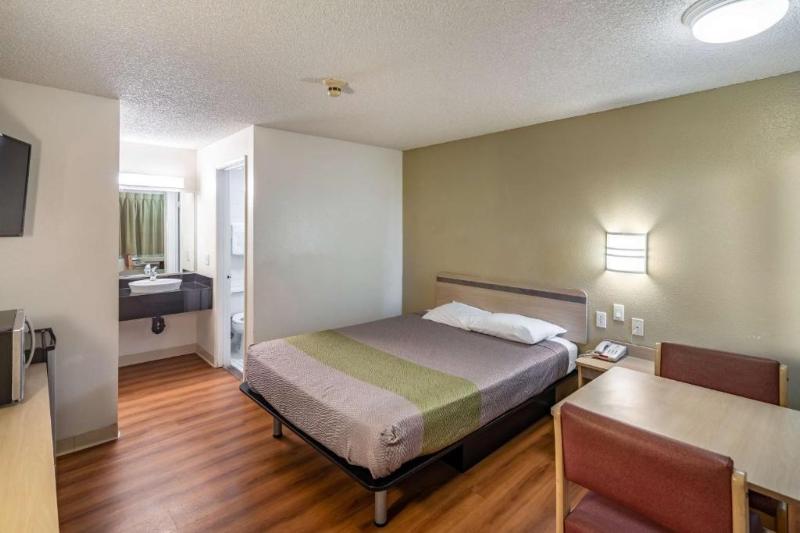 Motel 6 Clarkston, WA image