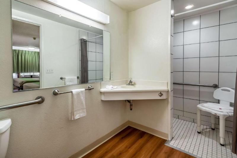 Motel 6 Clarkston, WA image
