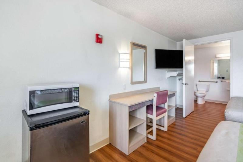 Motel 6 Clarkston, WA image