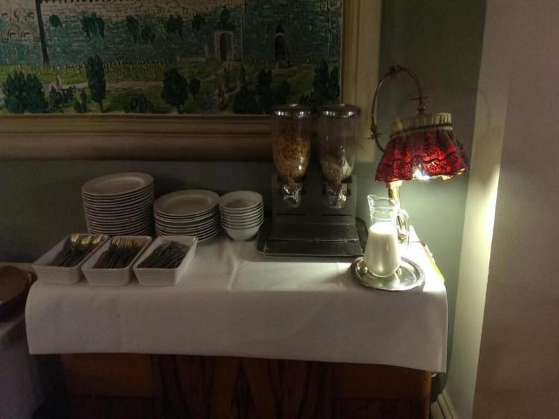 Hotel Alef image