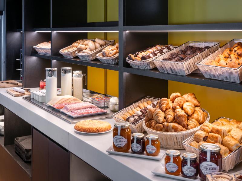 B&B HOTEL Barcelona Mollet image