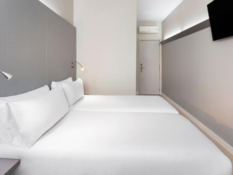 B&B HOTEL Barcelona Mollet image