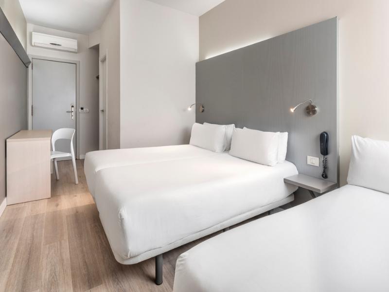 B&B HOTEL Barcelona Mollet image
