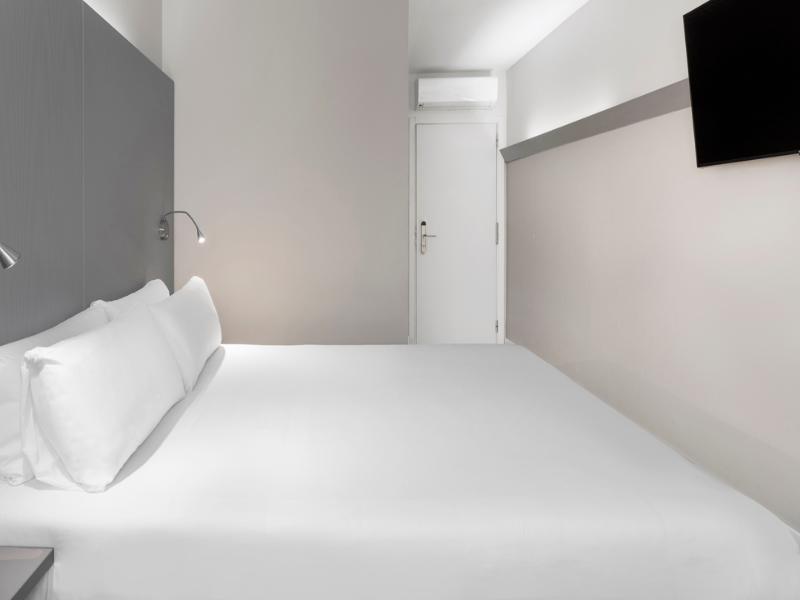 B&B HOTEL Barcelona Mollet image