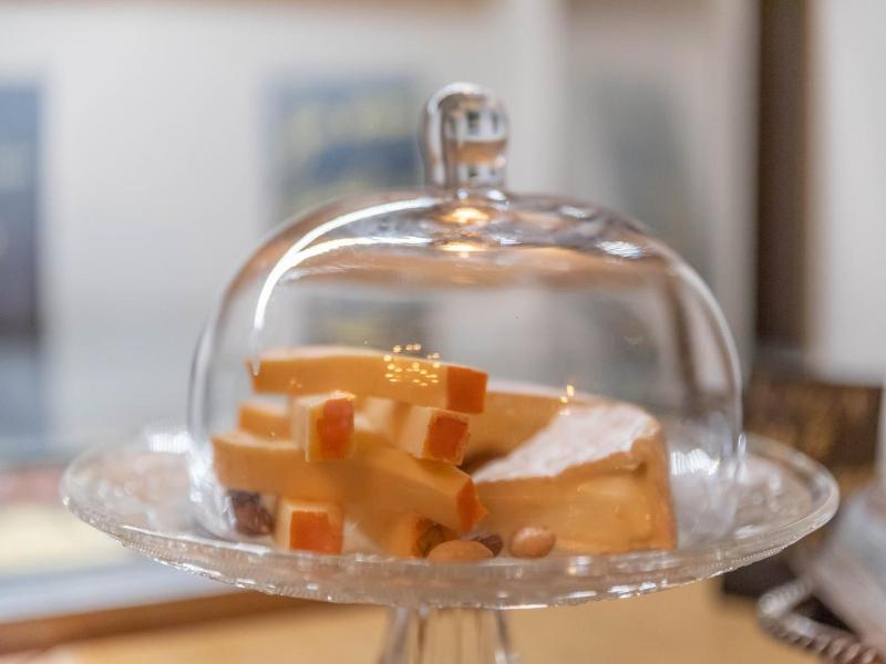 Hotel Bonne Auberge Adults Only image