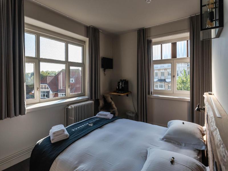 Hotel Bonne Auberge Adults Only image